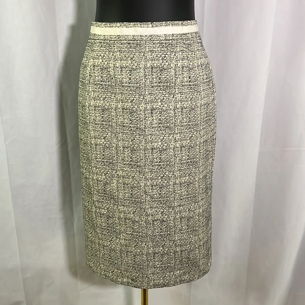 Boden Metallic Gold Navy & Cream Jacquard Pencil Skirt